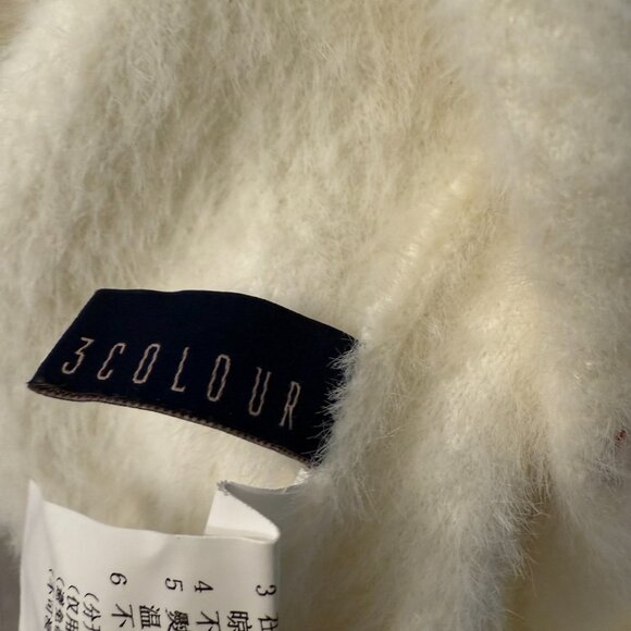 Korean brand fuzzy sweater - red cherry cardigan - Picture 5 of 6